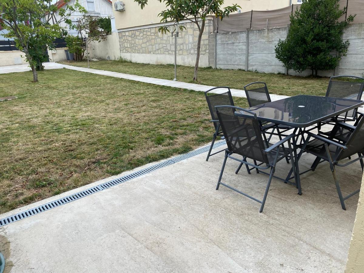 Maison Proche De Paris/Cdg Et Disney Villeparisis Esterno foto